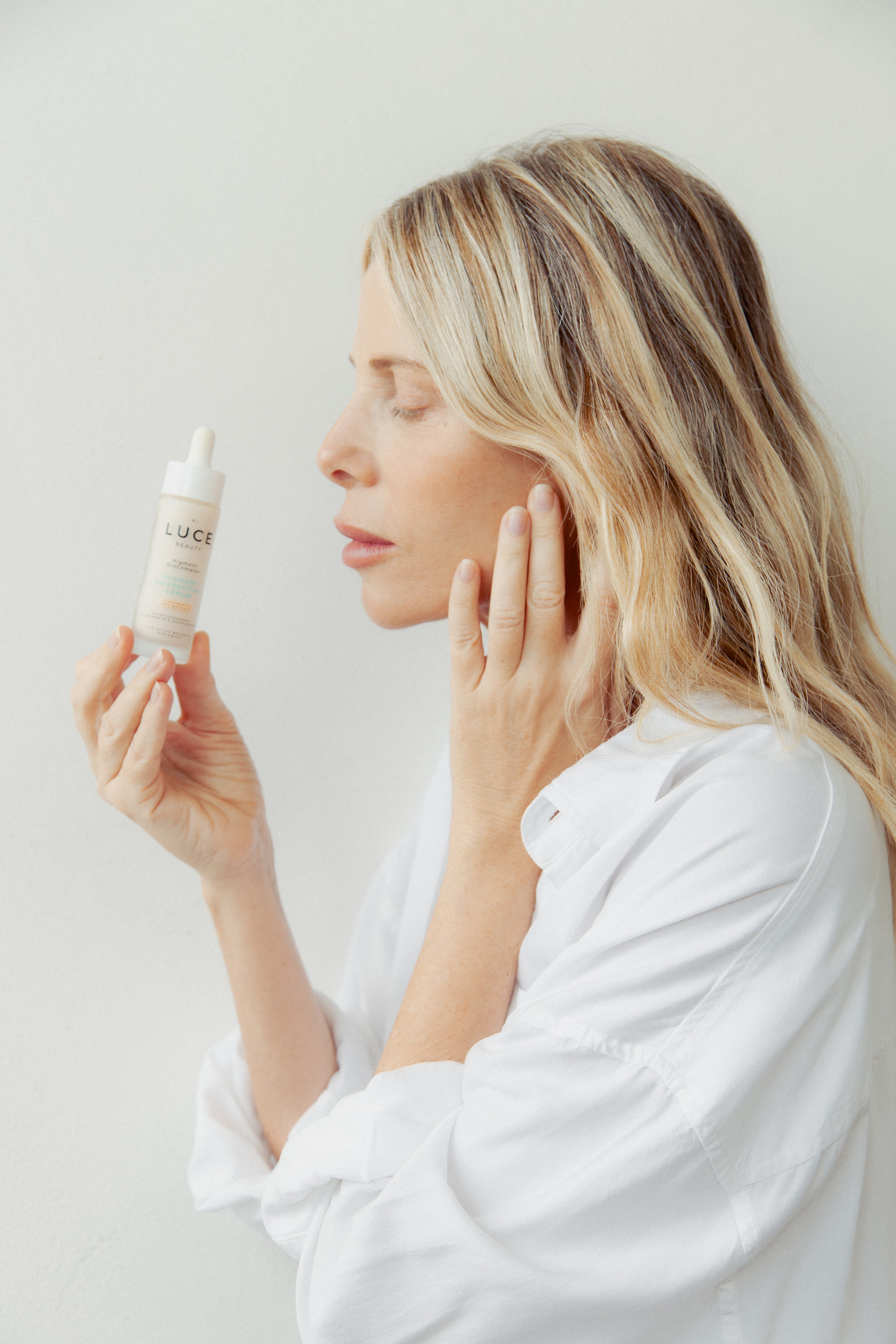 Alessia Marcuzzi _ Pigment Bio Complex _ Luce Beauty