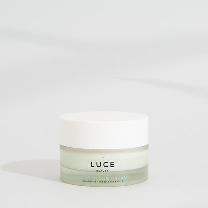 Scrub viso con olio di mandorla bio e vitamina e - Silky Scrub Cream - Luce Beauty By Alessia Marcuzzi 