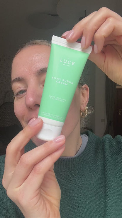 Silky Scrub Cream