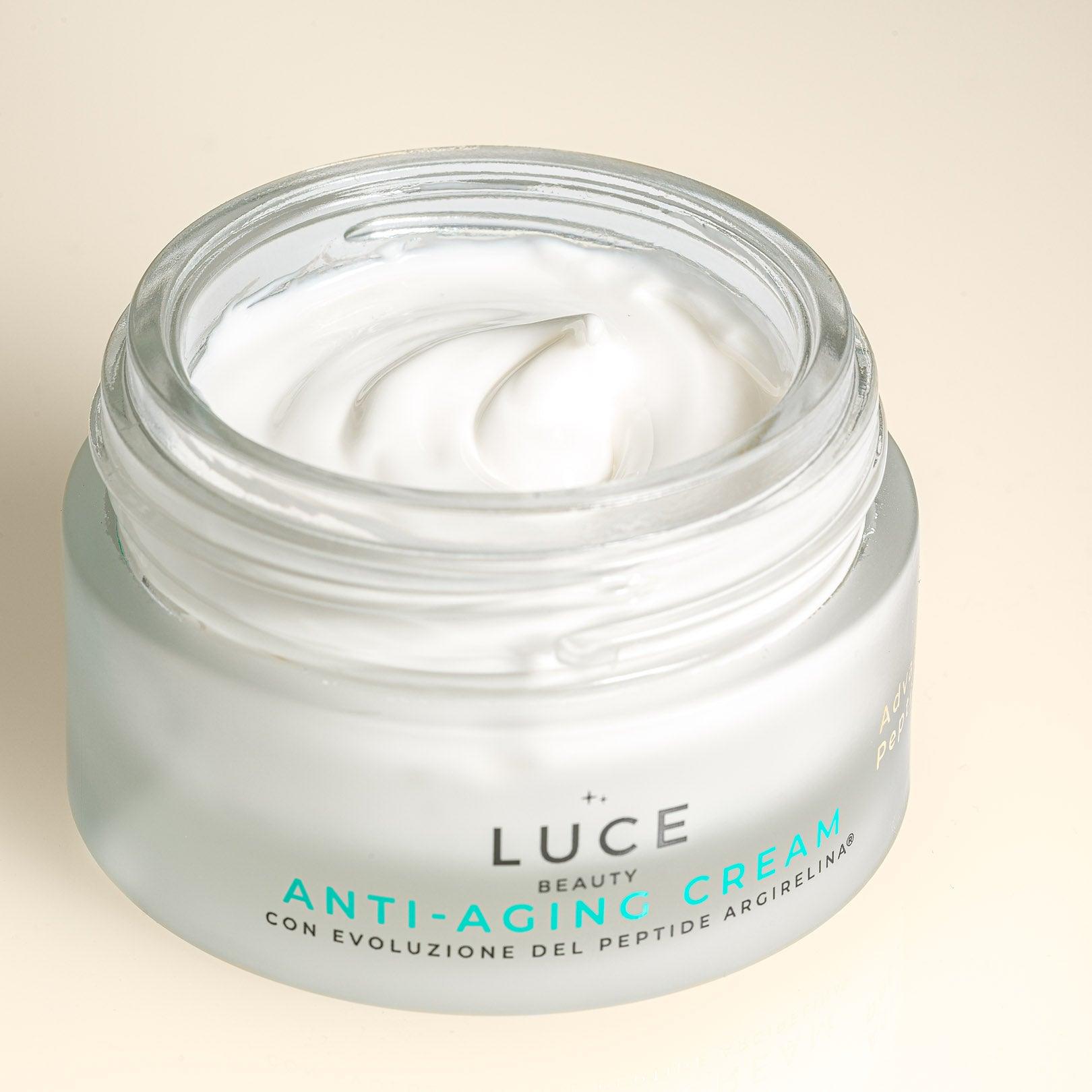 Anti_aging_cream-Crema_anti_age_Argirelina amplificata -texture- Luce Beauty By Alessia Marcuzzi